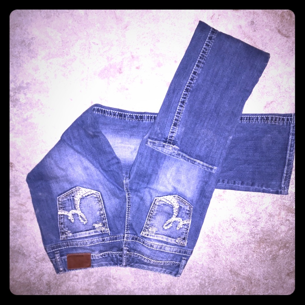 Super Cute Jeans!! 💓